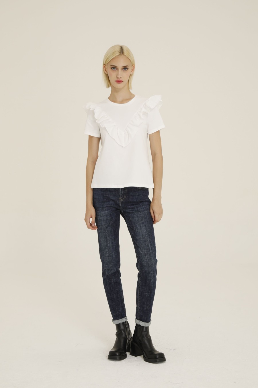 Donna Futur3 | T-Shirt Con Volant Bianco/Bianco